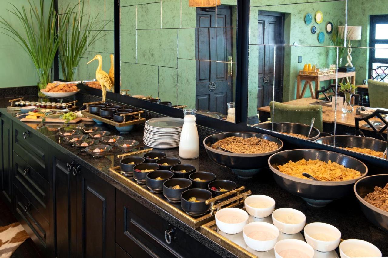 La Fontaine Boutique Hotel By The Oyster Collection Franschhoek Bagian luar foto
