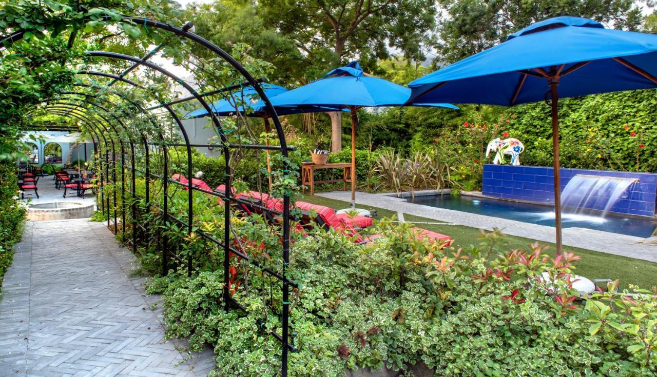 La Fontaine Boutique Hotel By The Oyster Collection Franschhoek Bagian luar foto