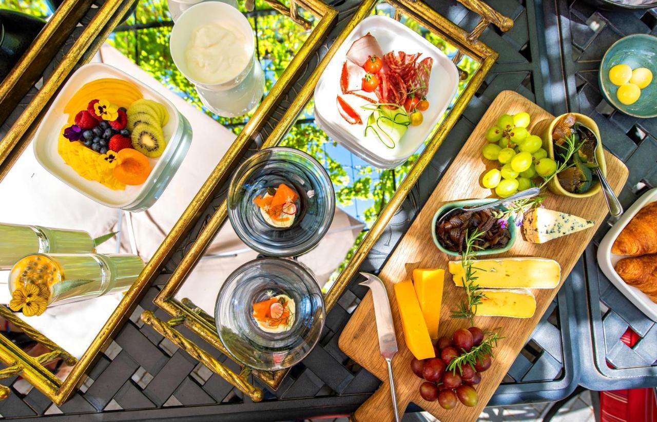 La Fontaine Boutique Hotel By The Oyster Collection Franschhoek Bagian luar foto