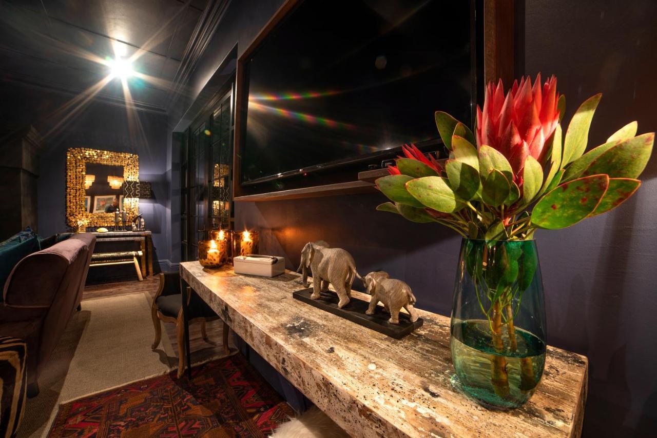 La Fontaine Boutique Hotel By The Oyster Collection Franschhoek Bagian luar foto