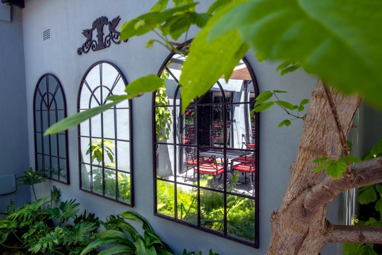 La Fontaine Boutique Hotel By The Oyster Collection Franschhoek Bagian luar foto